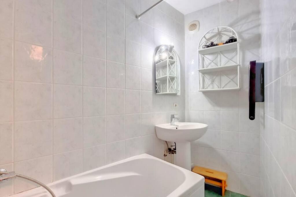 Chez Romane - Appartement Avec Parking Riquewihr Exteriör bild